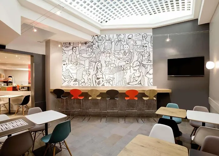 Hotel ibis Paris Gare du Nord TGV